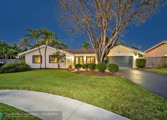 Property at 5331 SW 19th St, Plantation, FL 33317, 4 beds, 2.5 baths