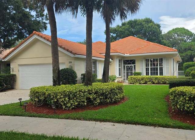 Property at 319 Kelsey Park Cir, Palm Beach Gardens, FL 33410, 3 beds, 2 baths