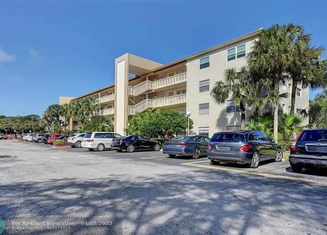 Property at 1902 Bermuda Cir Unit C1, Coconut Creek, FL 33066, 2 beds, 2 baths