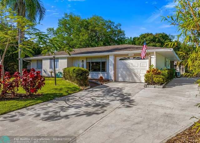 Property at 1165 SE Stewart Rd, Port St. Lucie, FL 34952, 3 beds, 2 baths