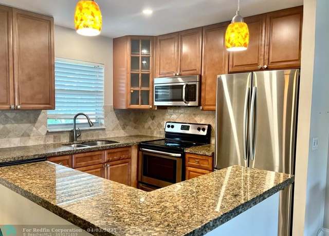 Property at 809 W Oakland Park Blvd Unit J12, Oakland Park, FL 33311, 2 beds, 2 baths