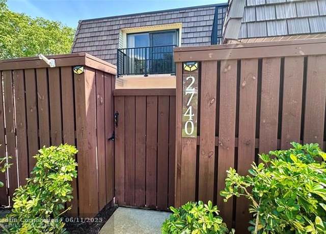 Property at 2740 SW 15th St #2740, Deerfield Beach, FL 33442, 2 beds, 2.5 baths