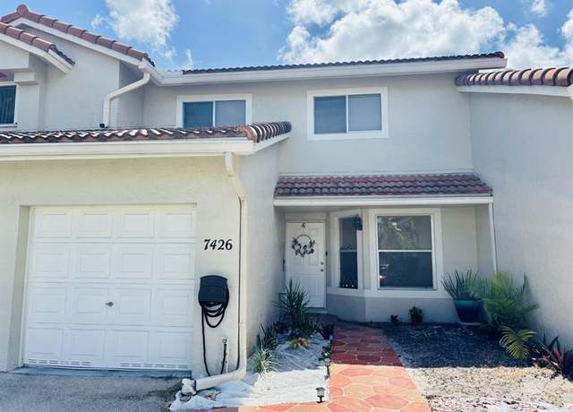 Property at 7426 Pinewalk Dr #7426, Pompano Beach, FL 33063, 4 beds, 2.5 baths