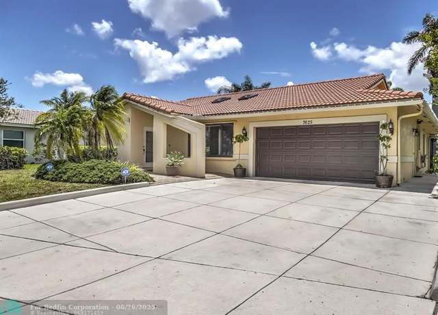 Property at 7625 Sunflower Dr, Margate, FL 33063, 4 beds, 2 baths