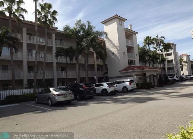 Property at 6096 Huntwick Ter #104, Delray Beach, FL 33484, 2 beds, 2 baths