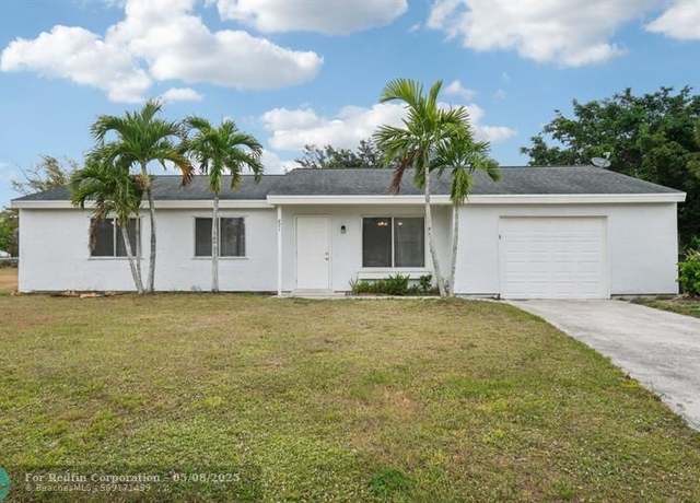 Property at 671 SW Old Briar Ave, Port St. Lucie, FL 34953, 3 beds, 2 baths