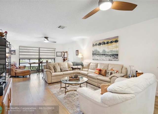 Property at 4872 Hawkwood Rd Unit B, Boynton Beach, FL 33436, 2 beds, 2 baths