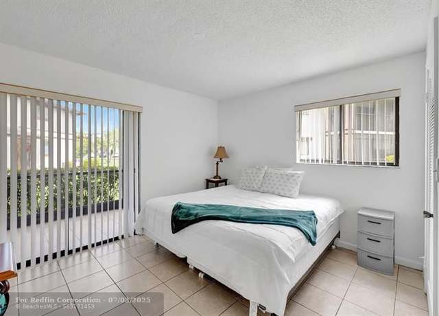 Property at 9460 S Belfort Cir Unit L3-111, Tamarac, FL 33321, 1 bed, 1 bath