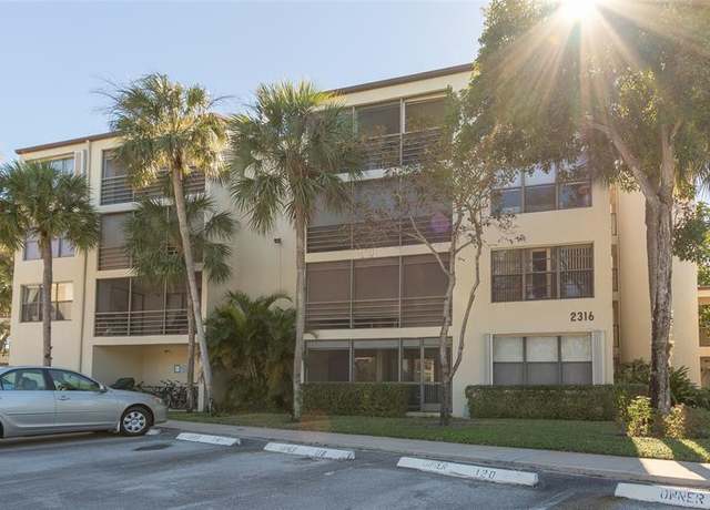 Property at 2316 S Cypress Bend Dr #319, Pompano Beach, FL 33069, 2 beds, 2 baths