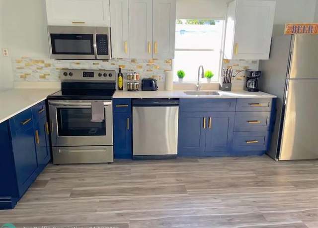 Property at 2231 SW 52nd St, Fort Lauderdale, FL 33312, 2 beds, 2 baths