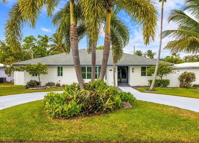 Property at 2605 SE 2nd Ct, Pompano Beach, FL 33062, 4 beds, 2.5 baths