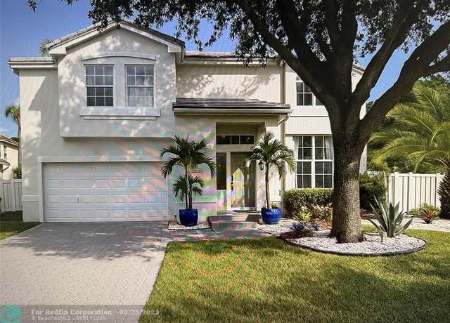 Property at 85 Gables Blvd, Weston, FL 33326, 5 beds, 4 baths