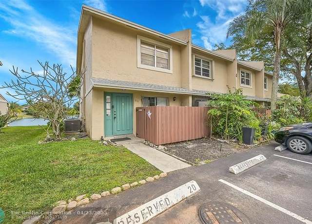 Property at 814 Banks Rd, Coconut Creek, FL 33063, 2 beds, 1.5 baths