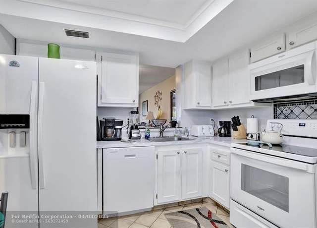 Property at 7610 NW 18th St #203, Margate, FL 33063, 2 beds, 2 baths