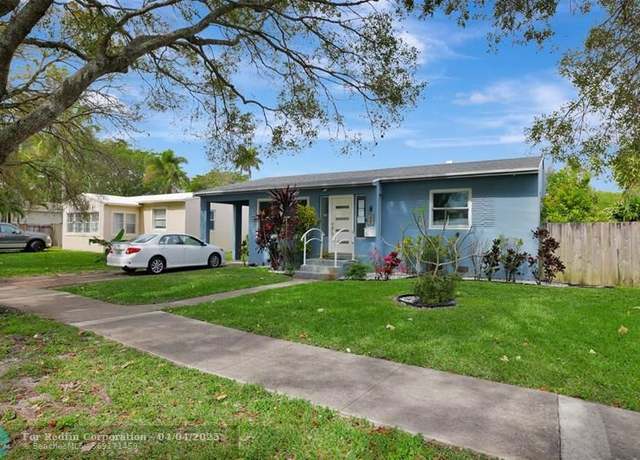 Property at 1949 Wiley St, Hollywood, FL 33020, 3 beds, 2 baths