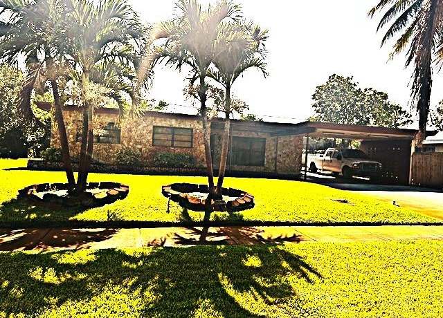 Property at 451 SW 38th Ter, Fort Lauderdale, FL 33312, 3 beds, 2 baths