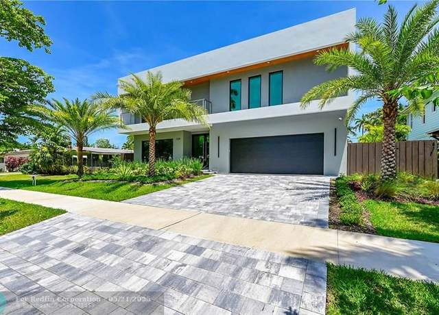 Property at 1318 SE 13th Ter, Fort Lauderdale, FL 33316, 4 beds, 4 baths