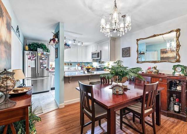 Property at 1170 6th Ave Unit 9D, Vero Beach, FL 32960, 2 beds, 2.5 baths