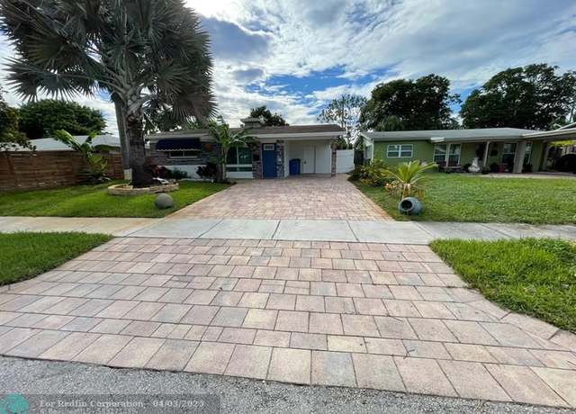 Property at 5441 NE 1st Ave, Oakland Park, FL 33334, 3 beds, 2 baths