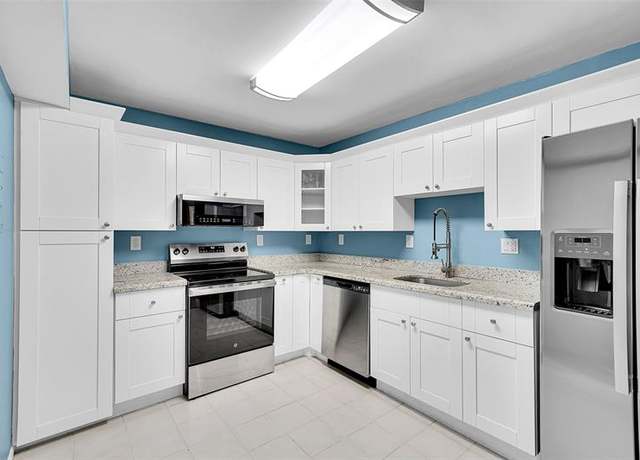 Property at 531 N Ocean Blvd #908, Pompano Beach, FL 33062, 2 beds, 2 baths