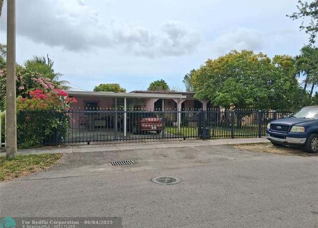 Property at 141 SW 52nd Pl, Miami, FL 33134, 4 beds, 2 baths