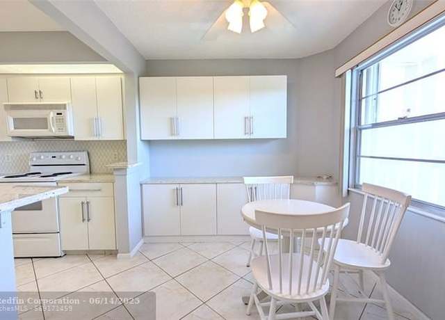 Property at 1803 Eleuthera Pt Unit E3, Coconut Creek, FL 33066, 2 beds, 2 baths