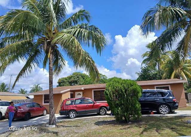 Property at 761 NE 43rd Ct, Deerfield Beach, FL 33064, 5 beds, 3 baths
