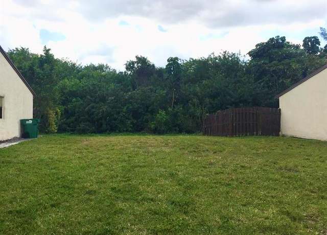 Property at 14250 SW 283rd St, Homestead, FL 33033