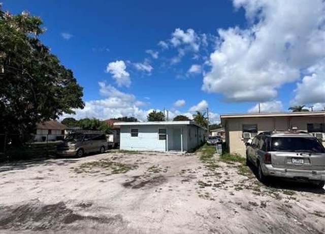 Property at 808 N 17th St, Fort Pierce, FL 34950