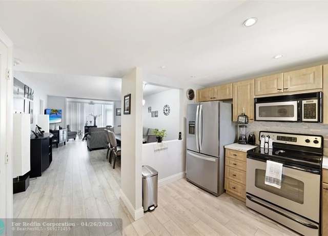 Property at 8880 Sunrise Lakes Blvd #103, Sunrise, FL 33322, 2 beds, 2 baths