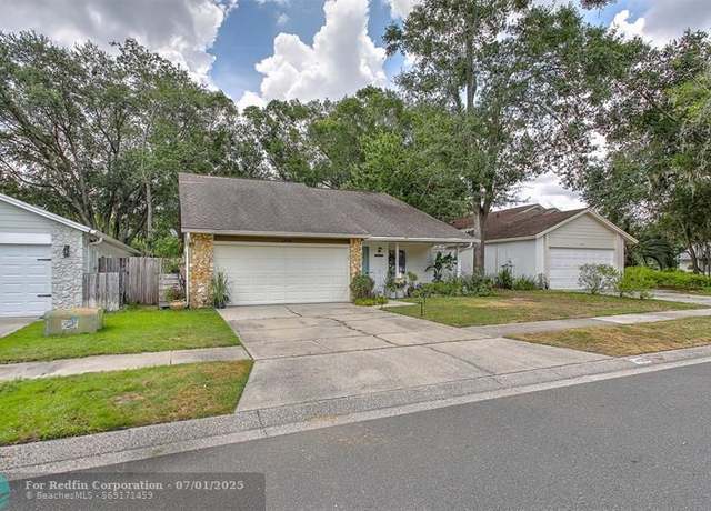 Property at 1405 Auburn Green Loop, FL 32792, 2 beds, 2 baths
