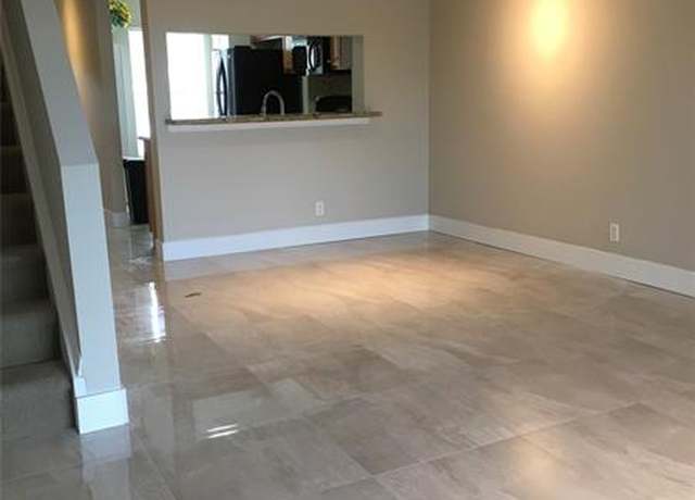 Property at 16749 Hemingway Dr #16749, Weston, FL 33326, 2 beds, 2.5 baths
