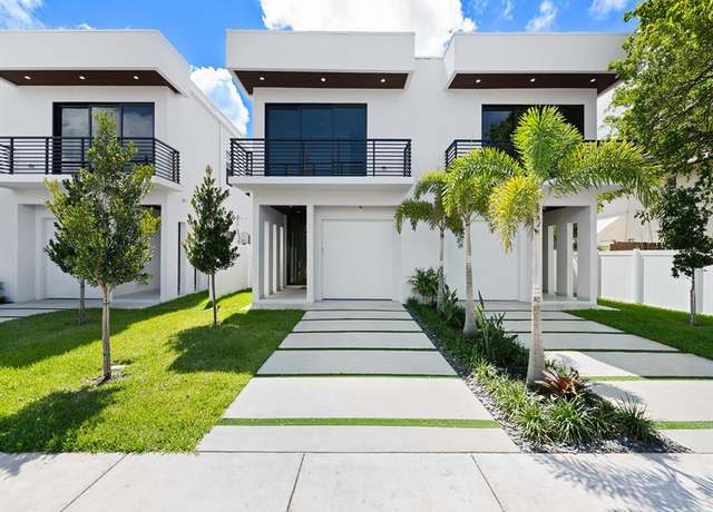 Property at 916 NE 17th Ave, Fort Lauderdale, FL 33304, 3 beds, 3.5 baths