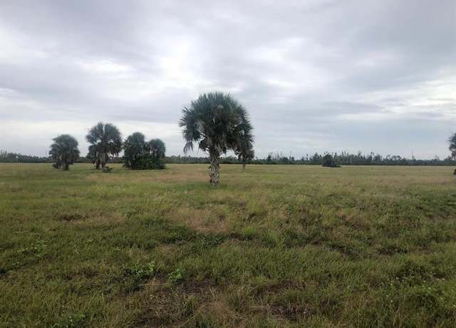 Property at 11968 Ronda Dr, FL 33968