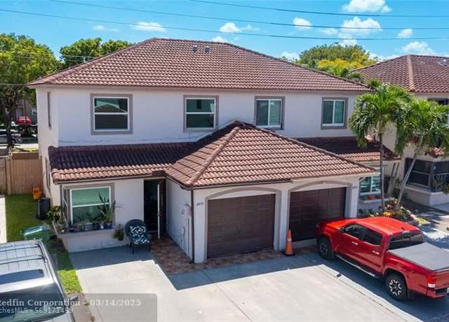 Property at 2670 W 60th Pl Unit 101-26, Hialeah, FL 33016, 3 beds, 2.5 baths