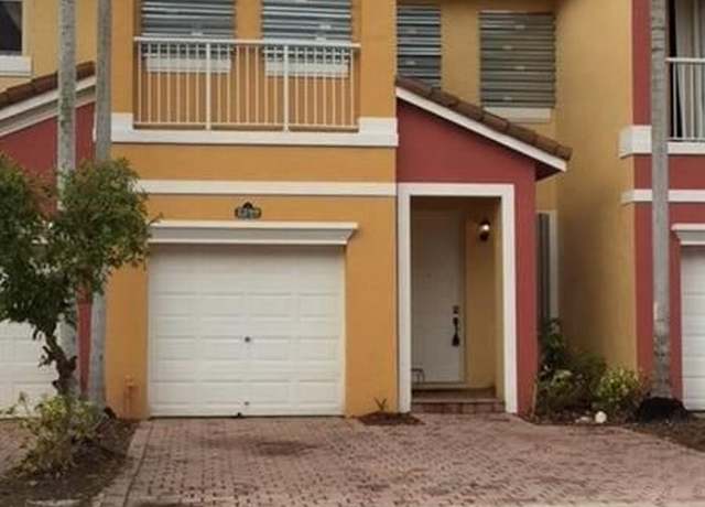 Property at 2280 Shoma Dr, Royal Palm Beach, FL 33414, 3 beds, 2.5 baths