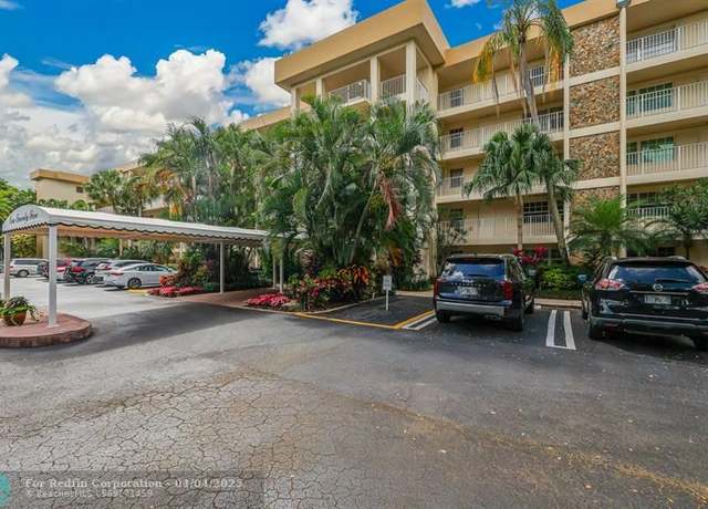 Property at 4000 Cypress Grove Way #207, Pompano Beach, FL 33069, 3 beds, 2.5 baths