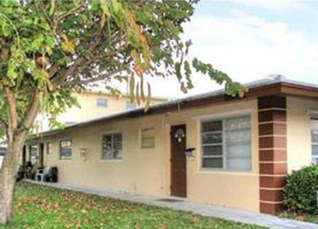 Property at 337 SE 12th Ave, Pompano Beach, FL 33060, 5 beds, 3 baths