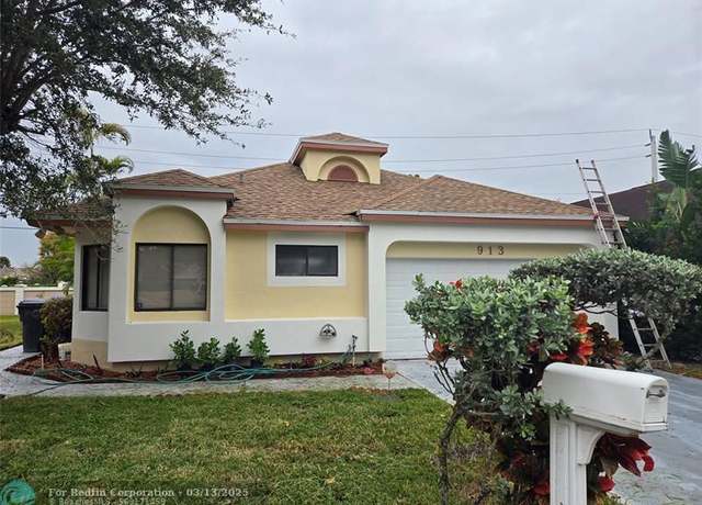 Property at 913 E Maple St, North Lauderdale, FL 33068, 3 beds, 2 baths