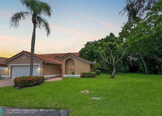 Property at 10619 Ladypalm Ln Unit B, Boca Raton, FL 33498, 2 beds, 2 baths
