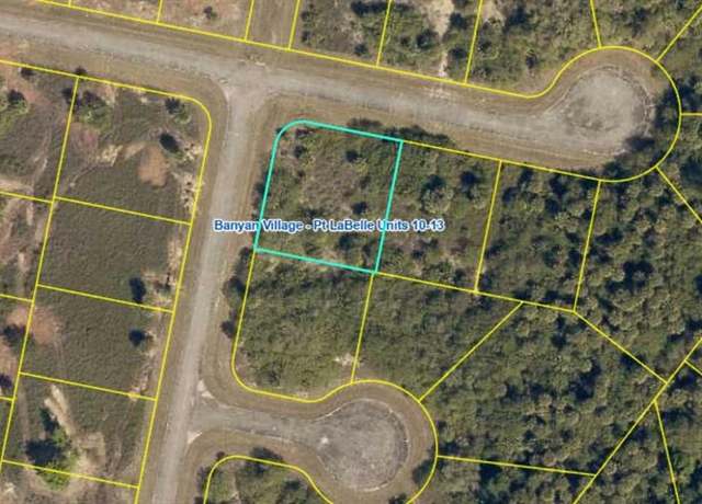 Property at 807 Opal Ct, FL 33935