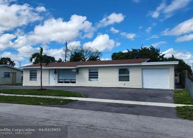 Property at 2871 NW 18th Ct, Fort Lauderdale, FL 33311, 5 beds, 2 baths