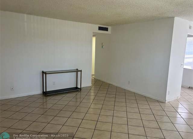 Property at 770 Normandy Q #0, Delray Beach, FL 33484, 2 beds, 2 baths