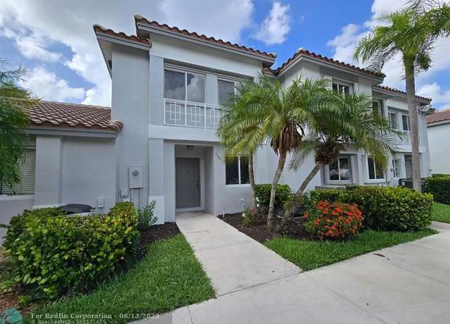 Property at 20873 NW 3rd Ln #20873, Pembroke Pines, FL 33029, 3 beds, 2.5 baths