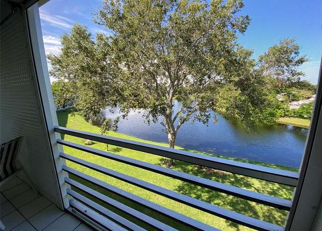 Property at 4003 Islewood D #4, Deerfield Beach, FL 33442, 2 beds, 1.5 baths