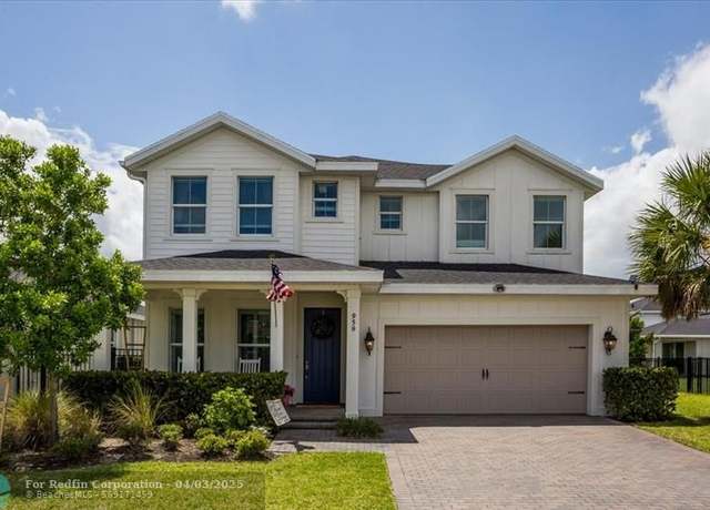 Property at 959 Ember Ridge Run, Loxahatchee, FL 33470, 4 beds, 2.5 baths