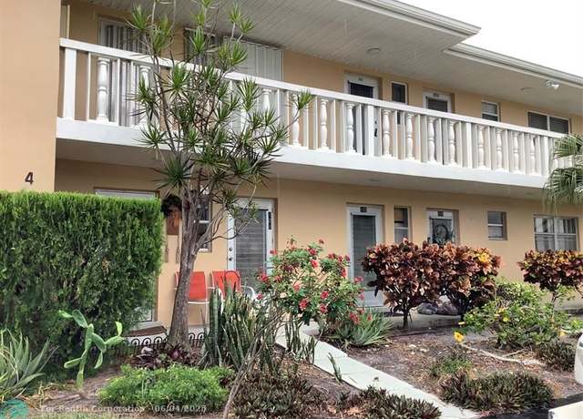 Property at 2121 NE 1st Ct #204, Boynton Beach, FL 33435, 1 bed, 1.5 baths