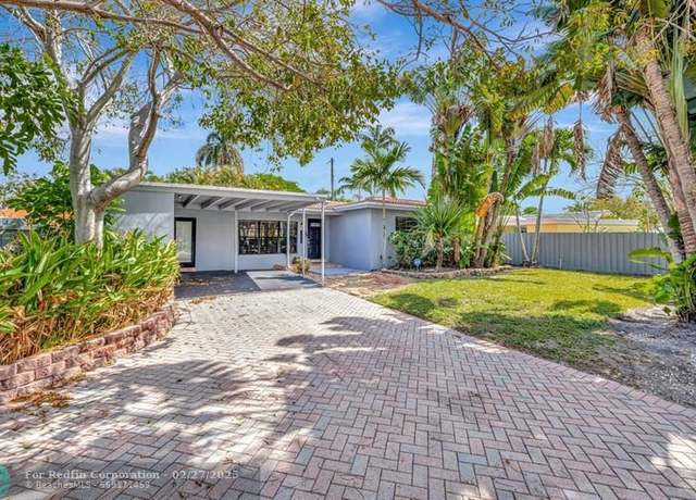 Property at 1228 SW 9th Ave, Fort Lauderdale, FL 33315, 2 beds, 2 baths