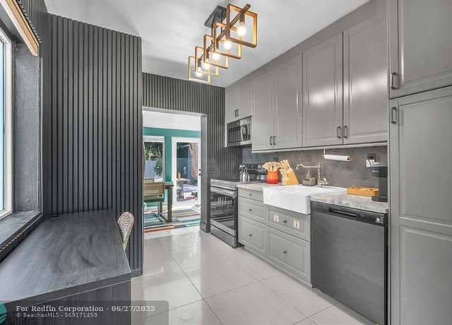 Property at 1604 NW 6th Ave, Fort Lauderdale, FL 33311, 2 beds, 1 bath