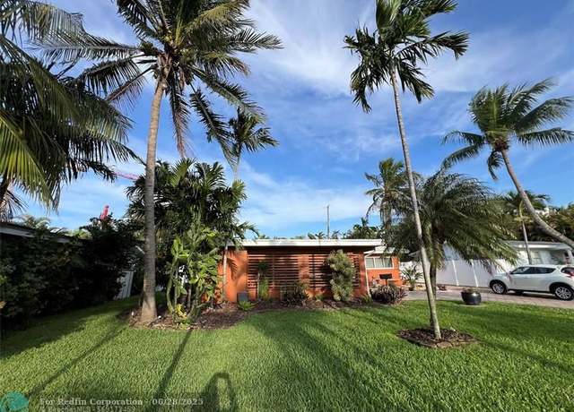 Property at 3336 NE 19th Ave, Oakland Park, FL 33306, 3 beds, 2 baths